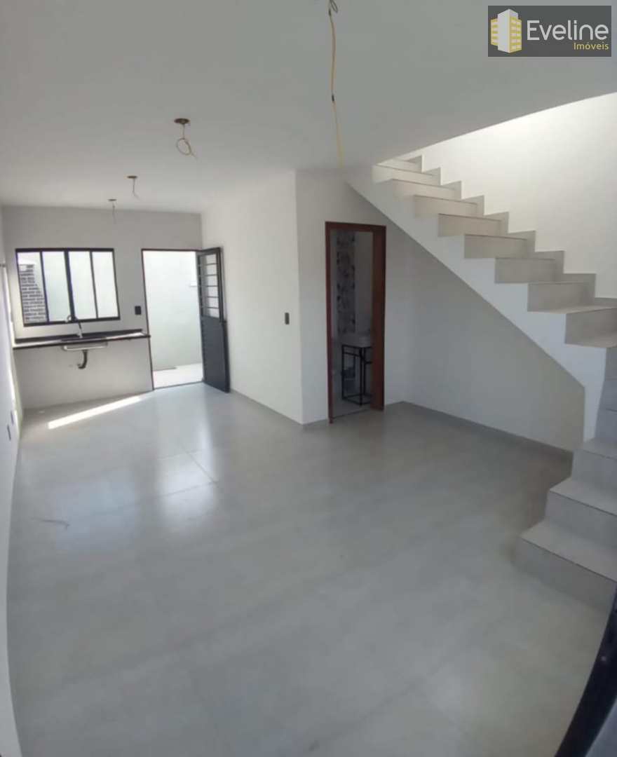 Casa de Condomínio com 2 dorms, Vila São Paulo, Mogi das Cruzes - R$ 289 mil, Cod: 3261