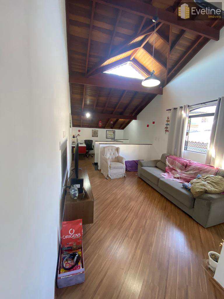 Casa à venda com 2 quartos, 125m² - Foto 18