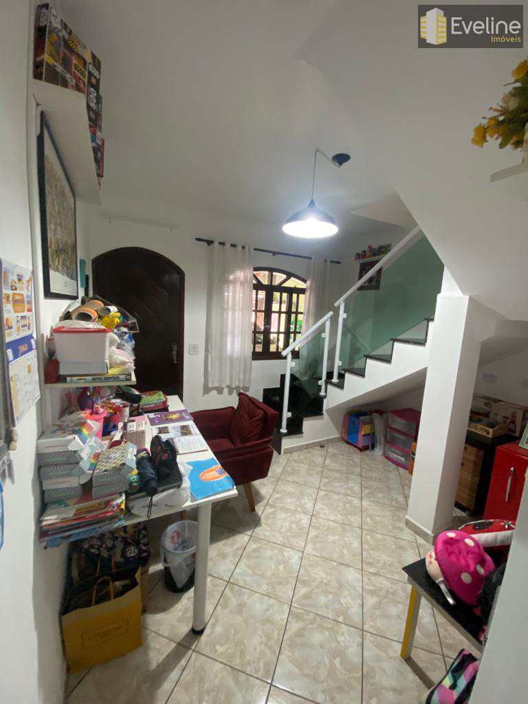 Casa à venda com 2 quartos, 125m² - Foto 16