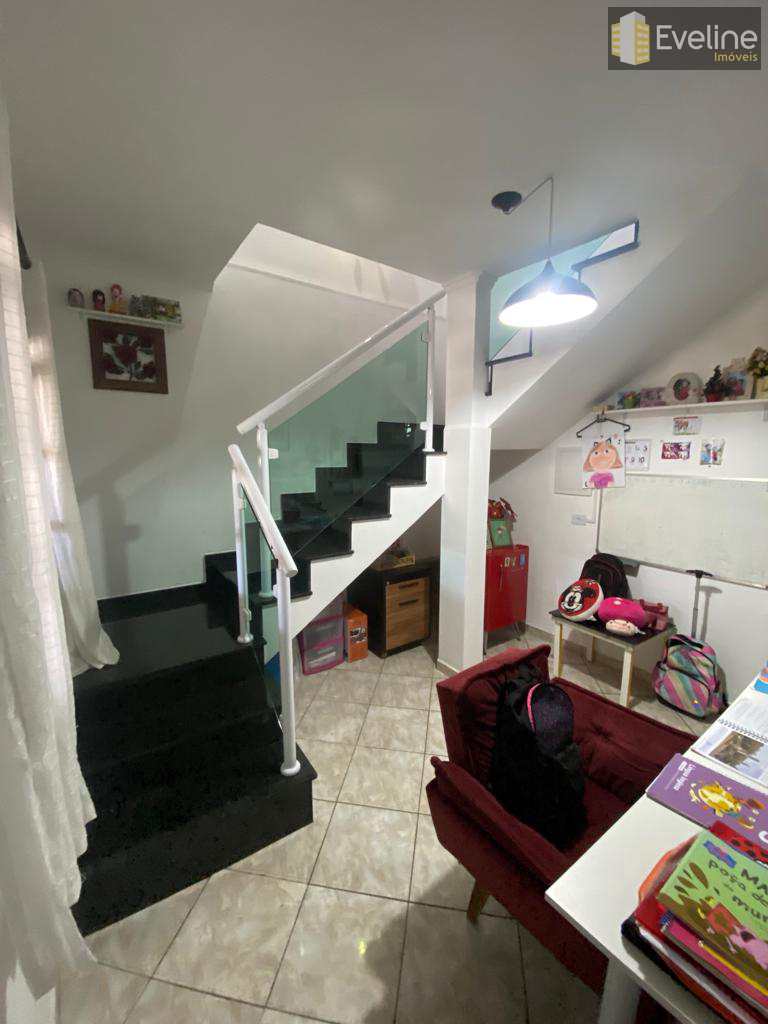 Casa à venda com 2 quartos, 125m² - Foto 17