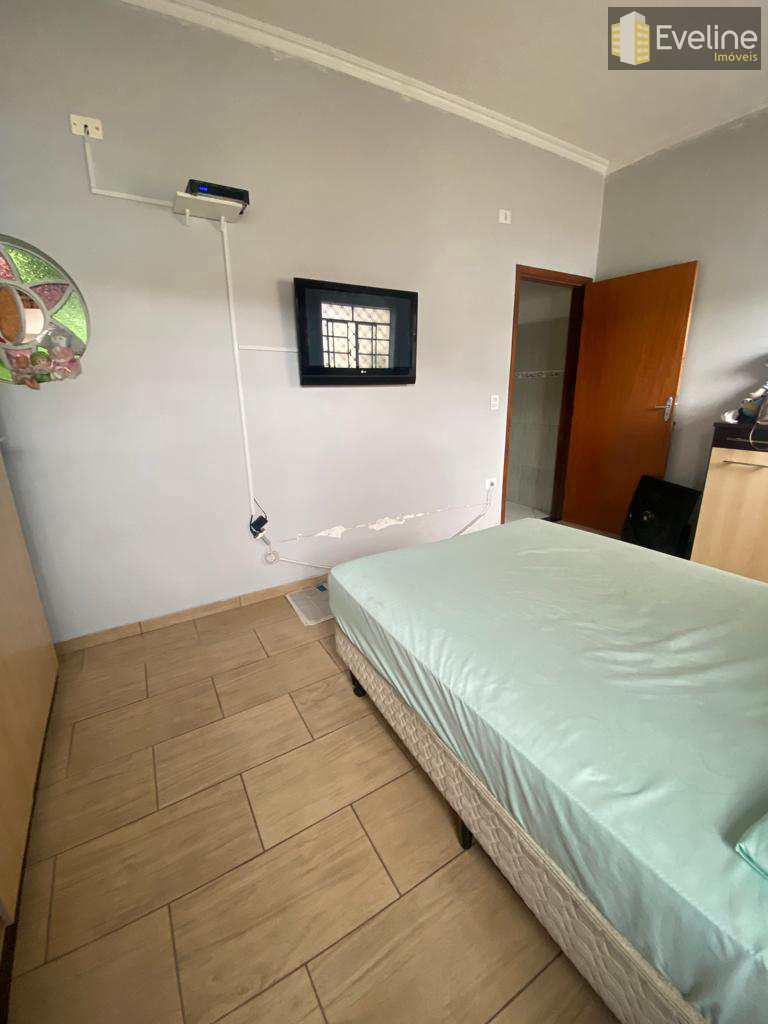 Casa à venda com 2 quartos, 160m² - Foto 17