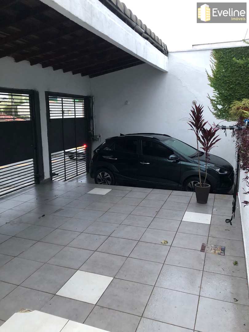 Casa à venda com 3 quartos, 280m² - Foto 18