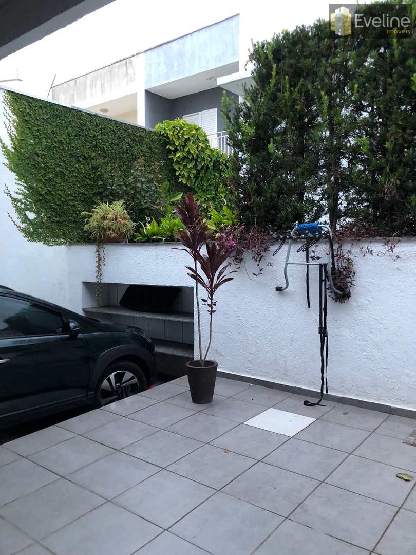 Casa à venda com 3 quartos, 280m² - Foto 17