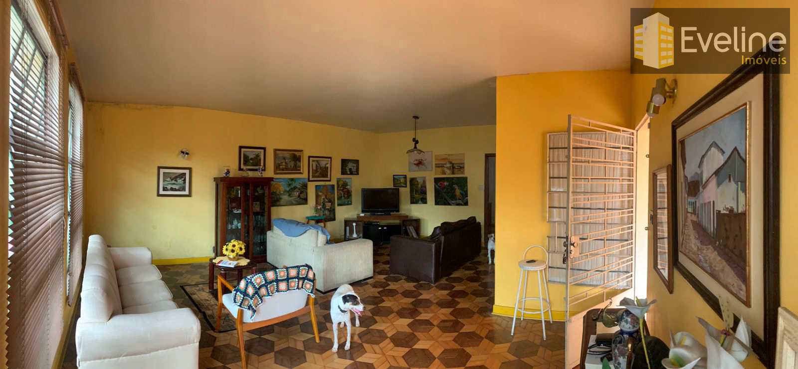 Casa à venda com 3 quartos, 220m² - Foto 3