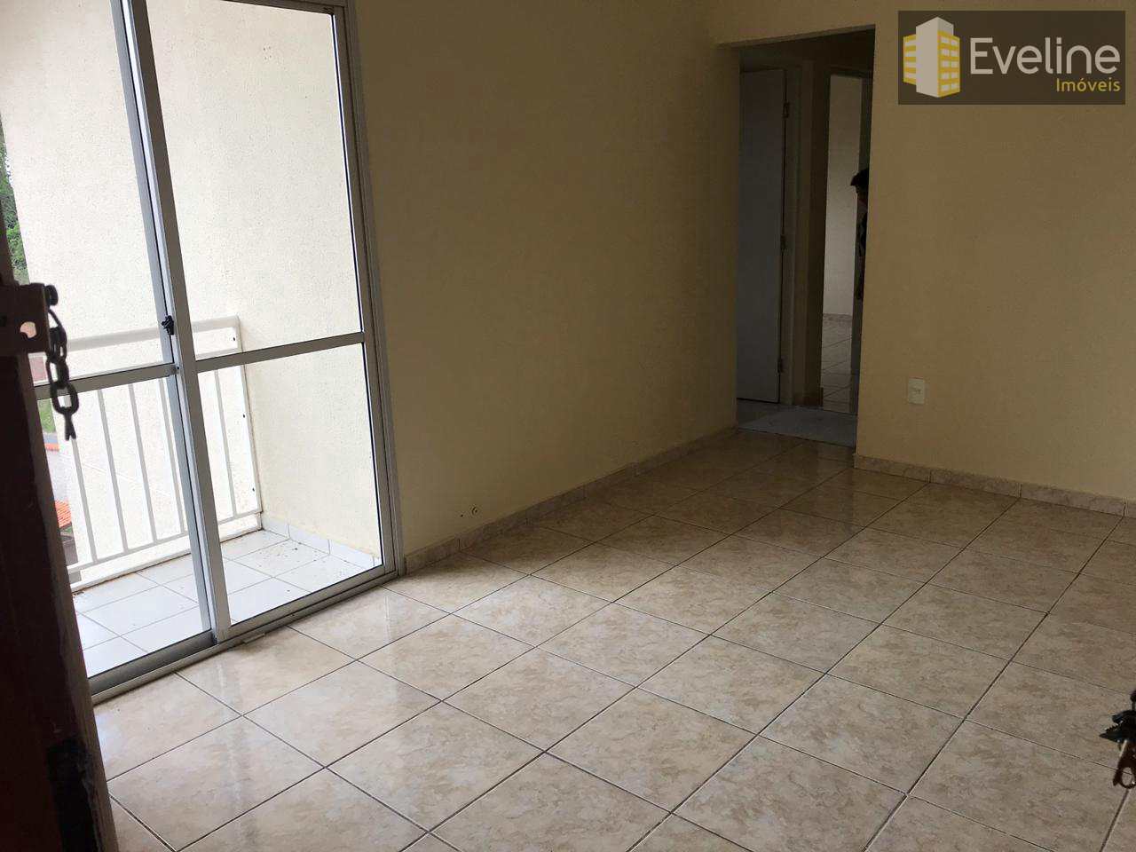 Apartamento à venda com 2 quartos, 46m² - Foto 3