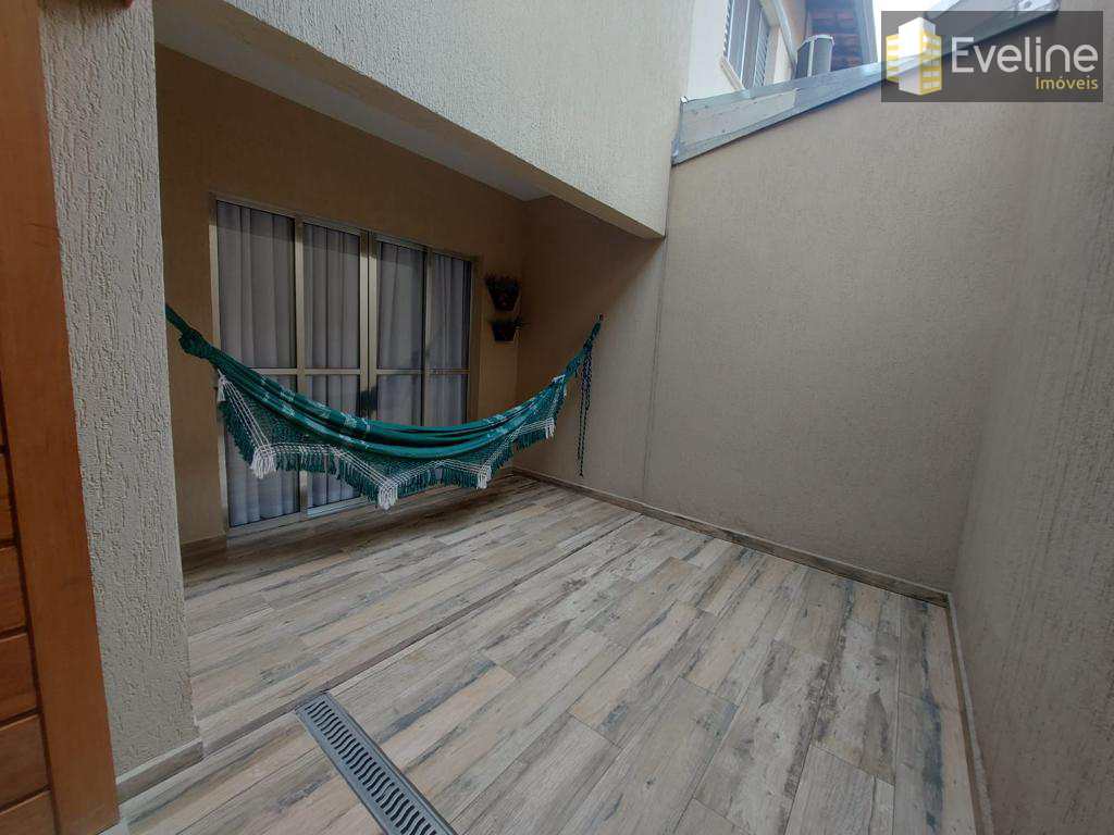 Casa de Condomínio à venda com 3 quartos, 218m² - Foto 22