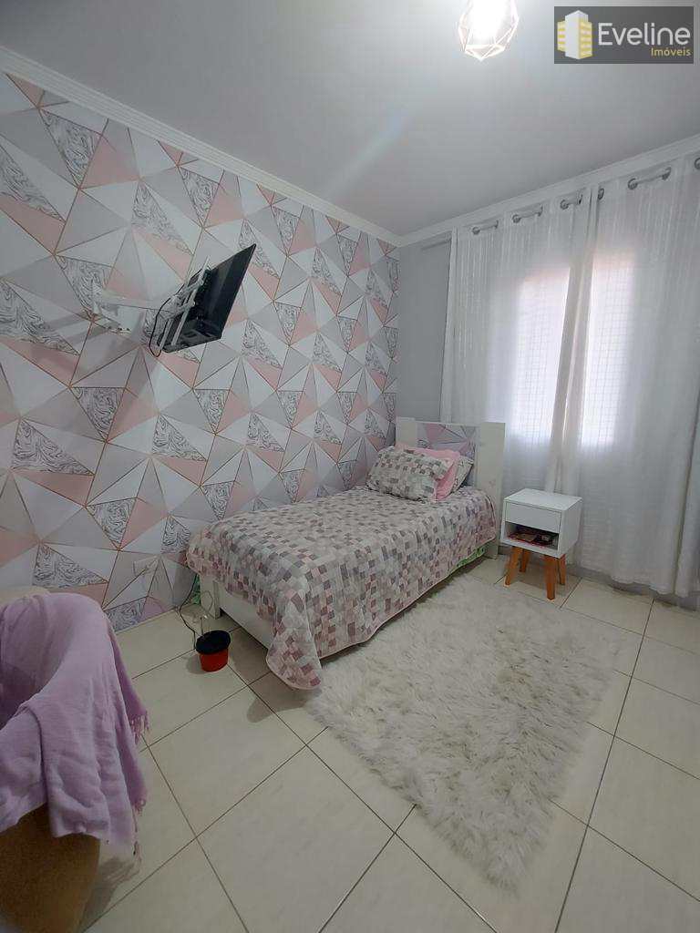 Casa de Condomínio à venda com 3 quartos, 218m² - Foto 15