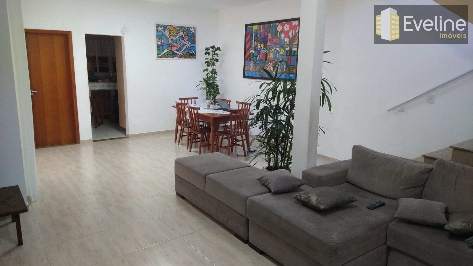 Sobrado à venda com 3 quartos, 180m² - Foto 2