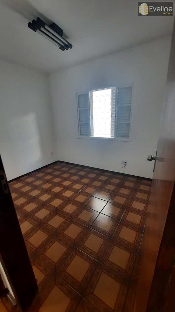 Casa à venda e aluguel com 4 quartos, 236m² - Foto 36