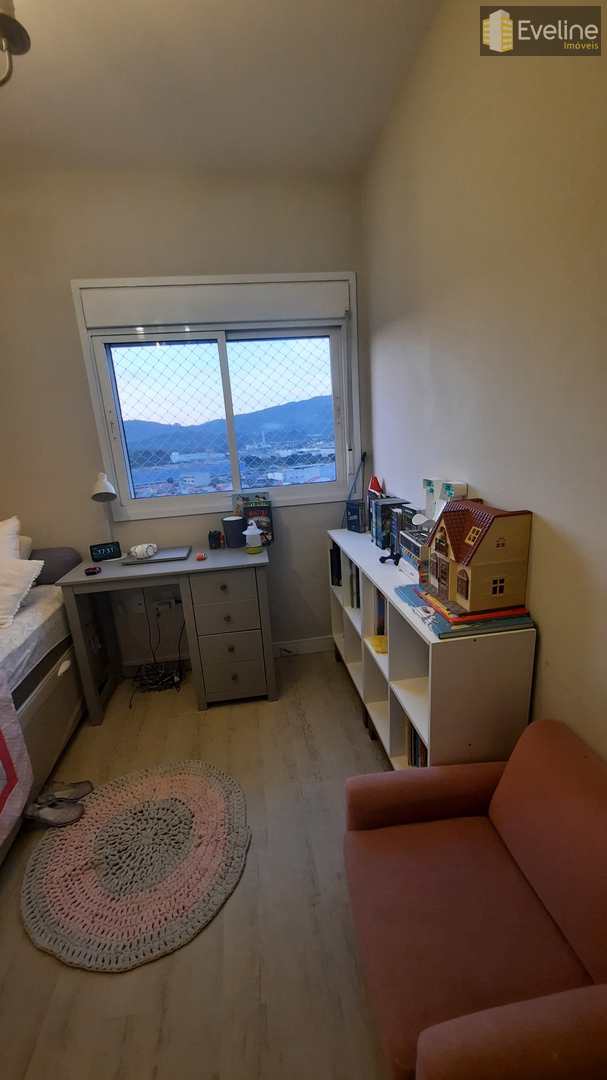 Apartamento à venda com 3 quartos - Foto 12