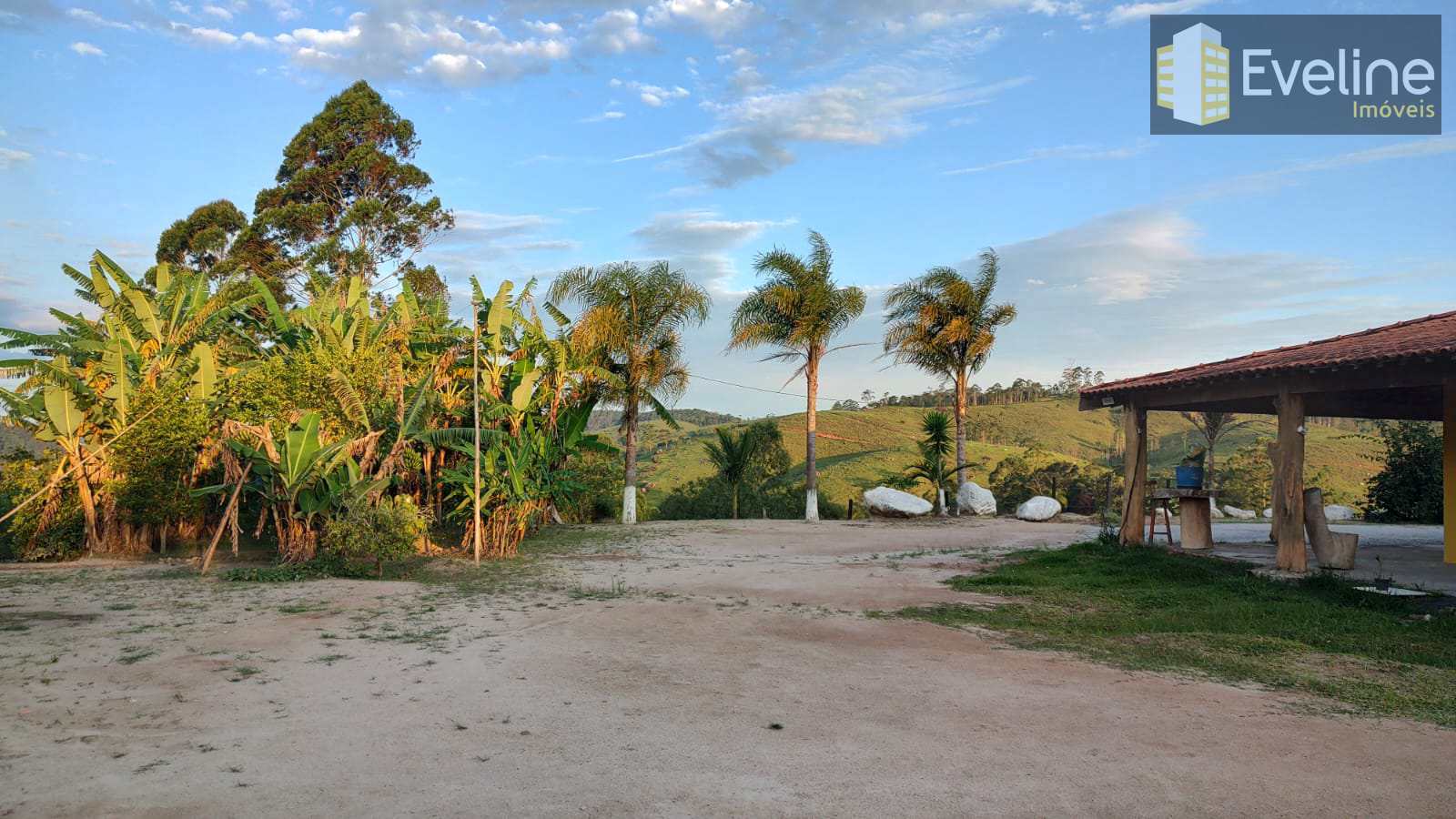 Casa à venda com 3 quartos - Foto 4