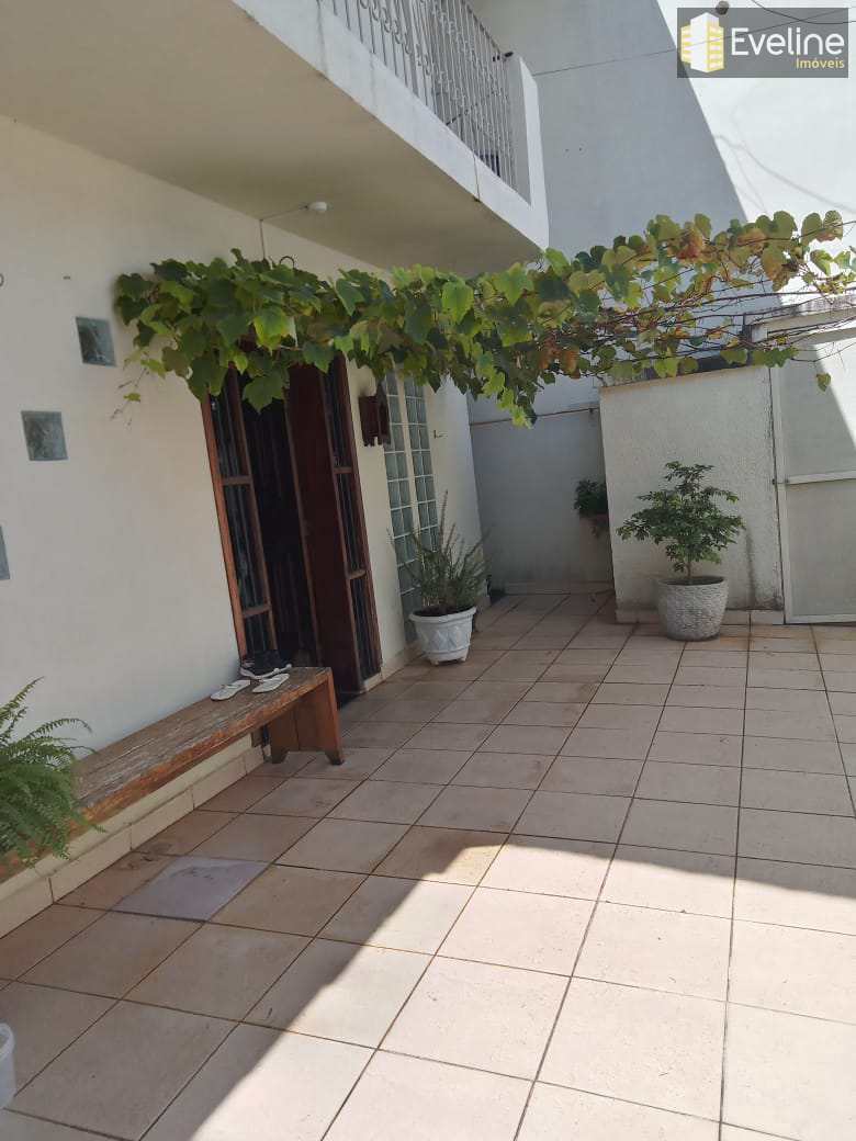 Casa à venda com 2 quartos, 260m² - Foto 16