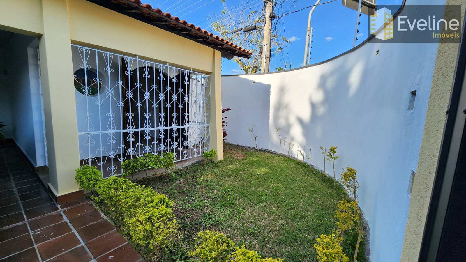 Casa para alugar com 3 quartos - Foto 1