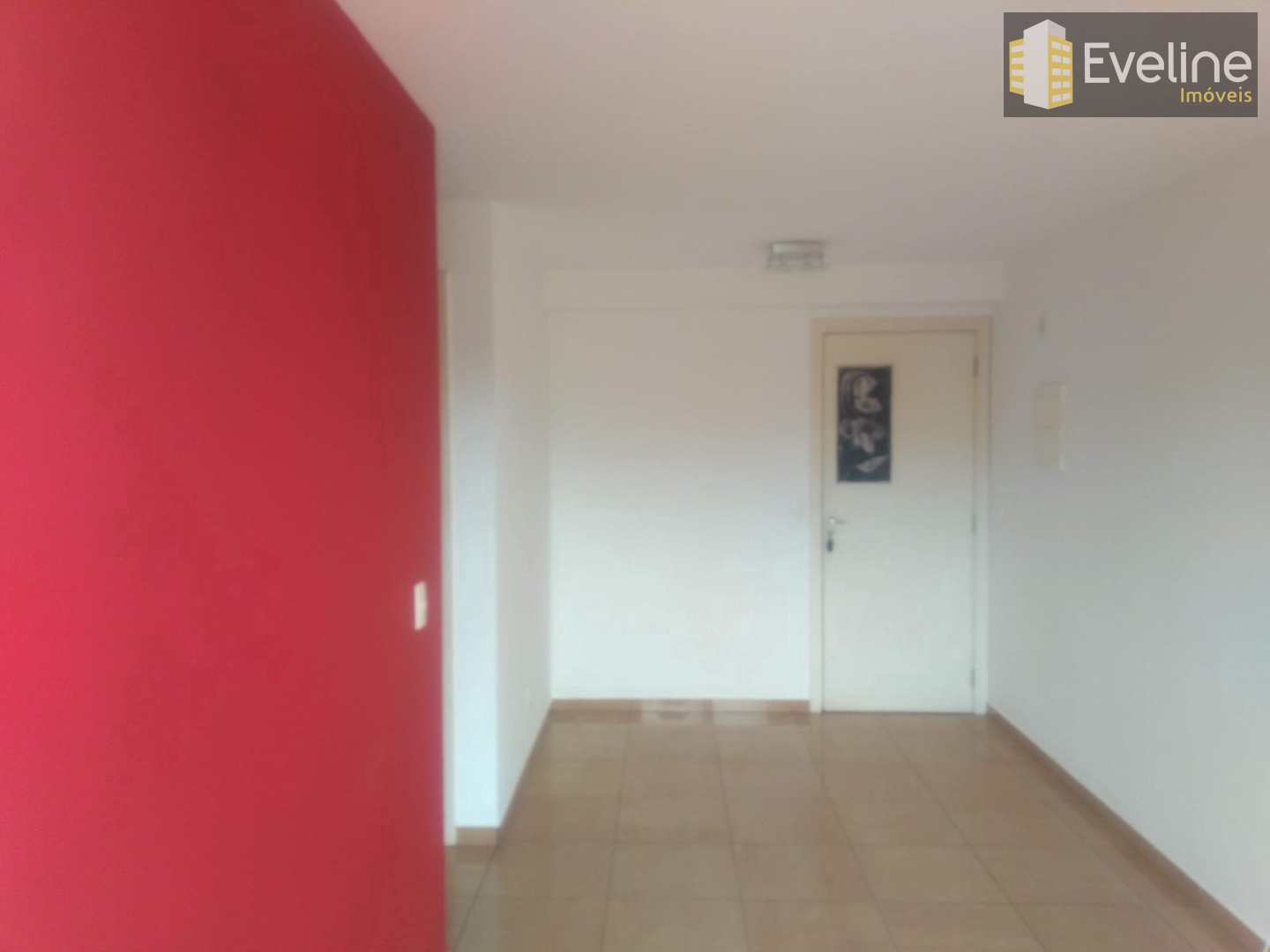 Apartamento à venda com 2 quartos, 64m² - Foto 2