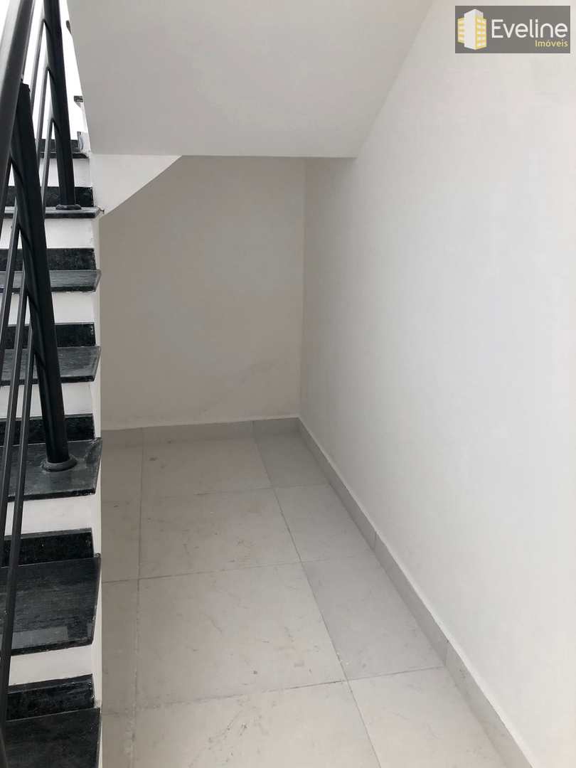 Casa à venda com 3 quartos, 134m² - Foto 4