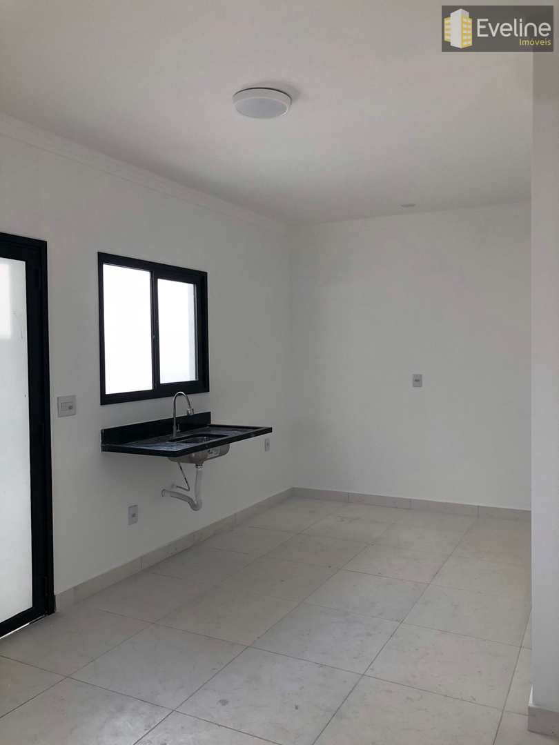 Casa à venda com 3 quartos, 133m² - Foto 4