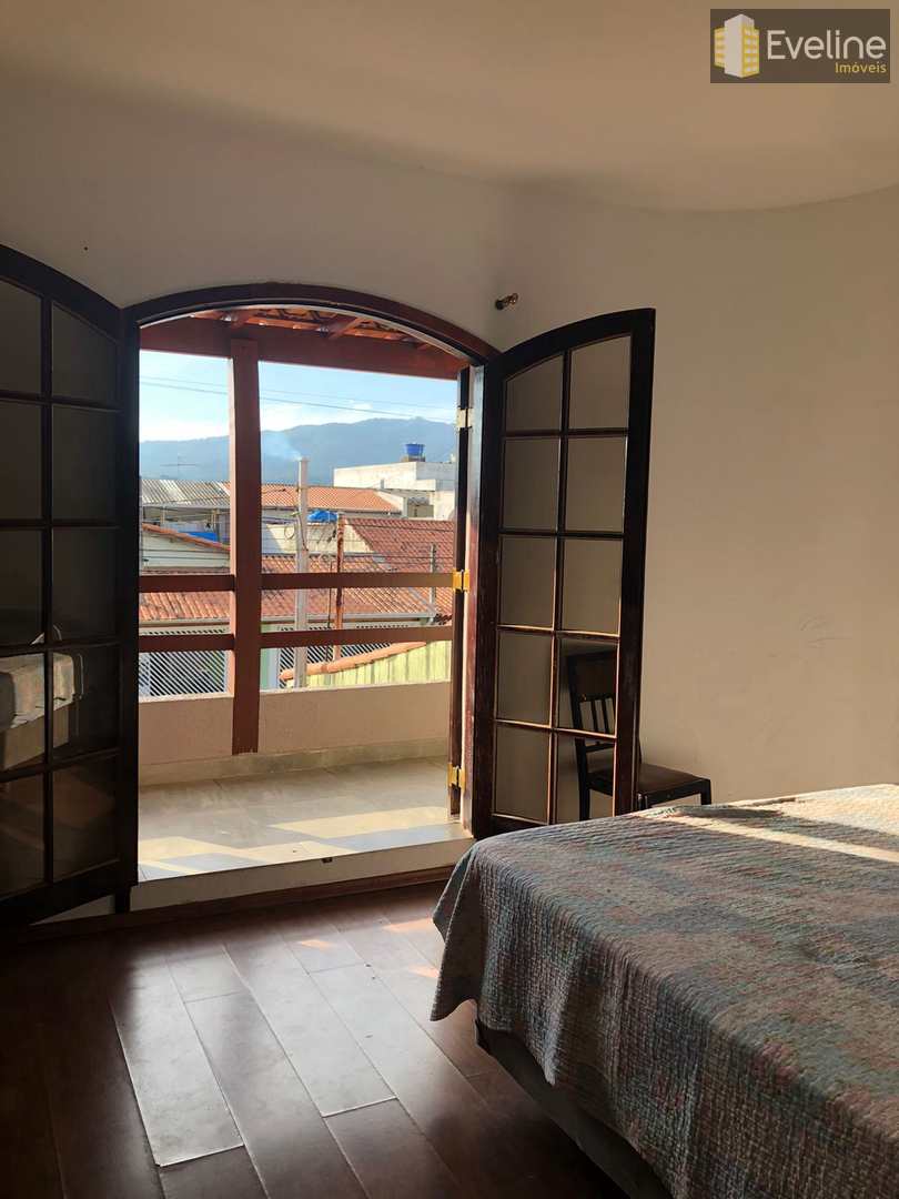 Casa à venda com 3 quartos, 176m² - Foto 12