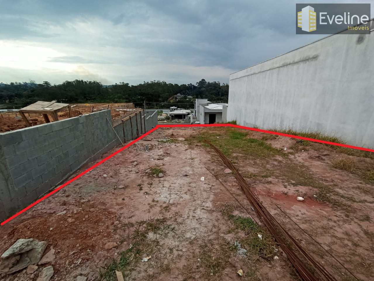 Terreno à venda, 317m² - Foto 1