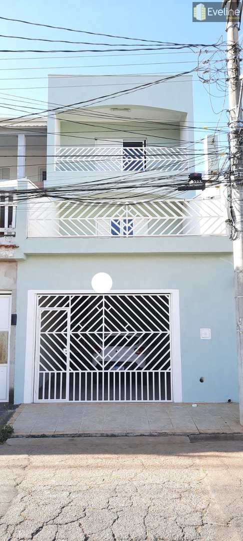 Casa à venda com 3 quartos, 500m² - Foto 1