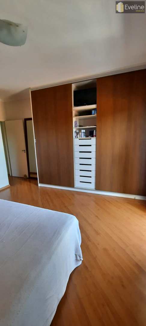 Casa à venda com 3 quartos, 500m² - Foto 15