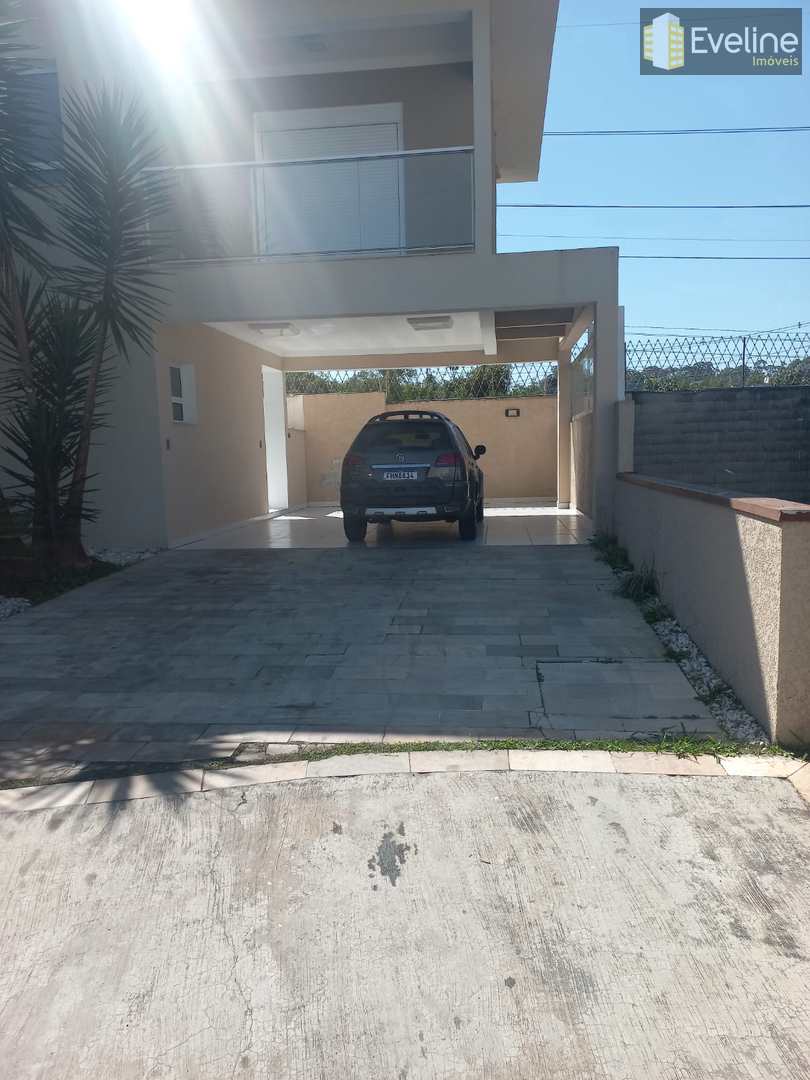 Casa de Condomínio para alugar com 3 quartos, 398m² - Foto 5