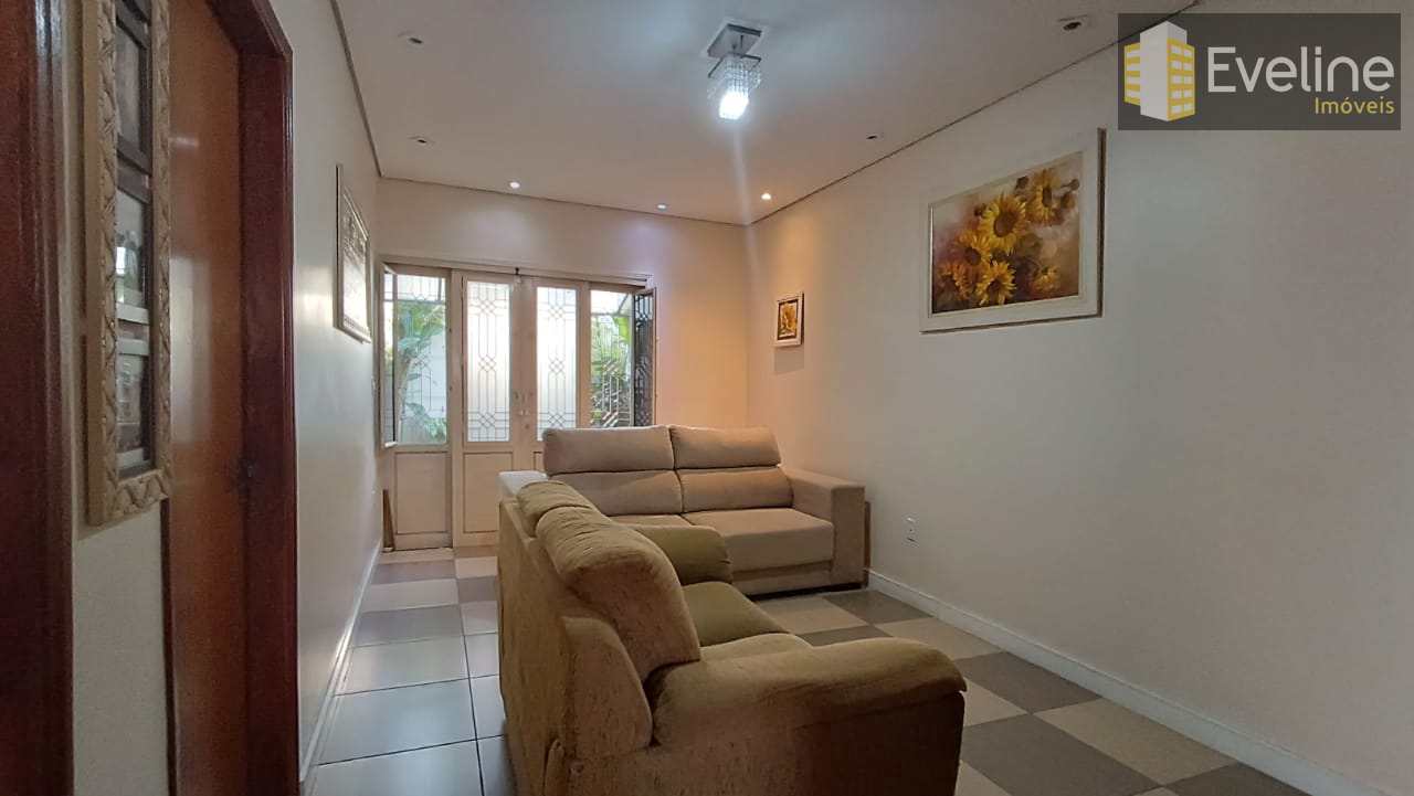 Casa à venda com 3 quartos, 300m² - Foto 8