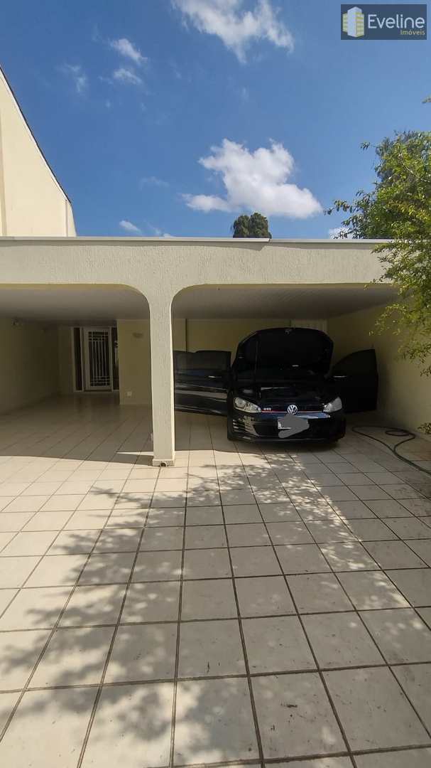 Casa à venda com 3 quartos, 331m² - Foto 6