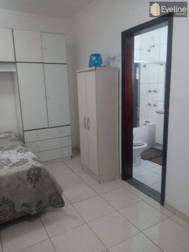 Sobrado à venda com 3 quartos, 200m² - Foto 12