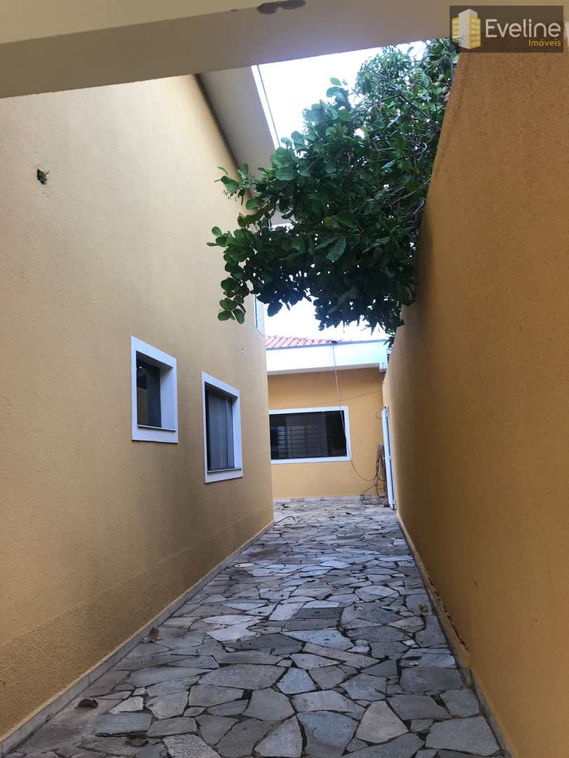 Sobrado à venda com 4 quartos, 480m² - Foto 10