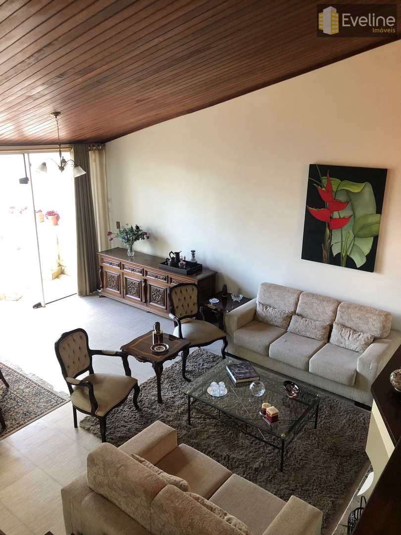 Casa à venda com 3 quartos, 607m² - Foto 37