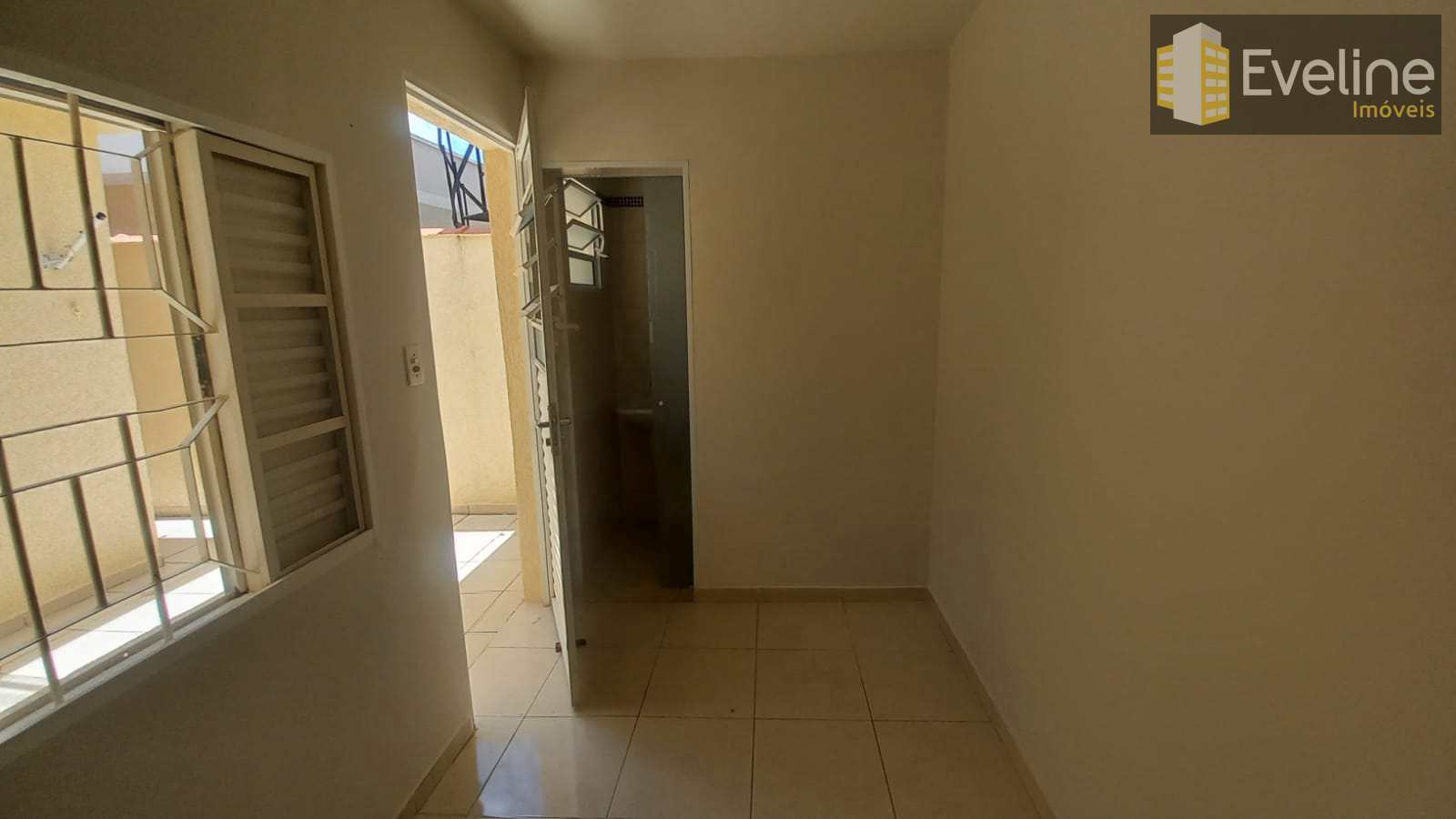 Casa à venda com 2 quartos, 150m² - Foto 32