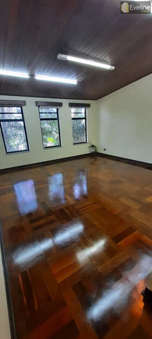 Casa para alugar com 4 quartos, 150m² - Foto 7