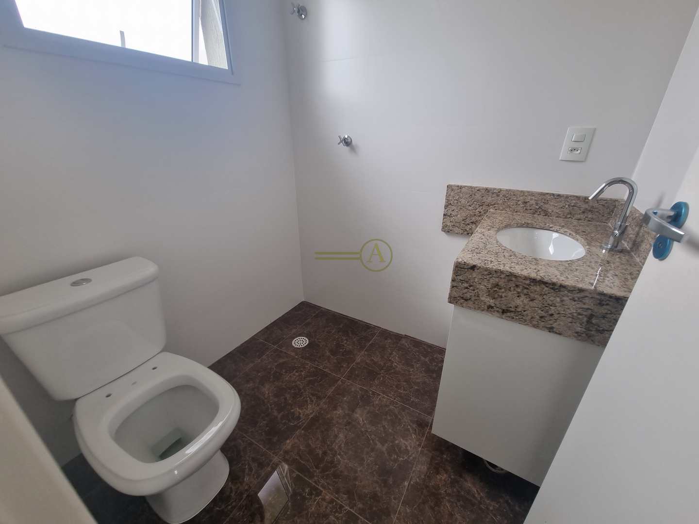 Sobrado à venda com 4 quartos, 250m² - Foto 21