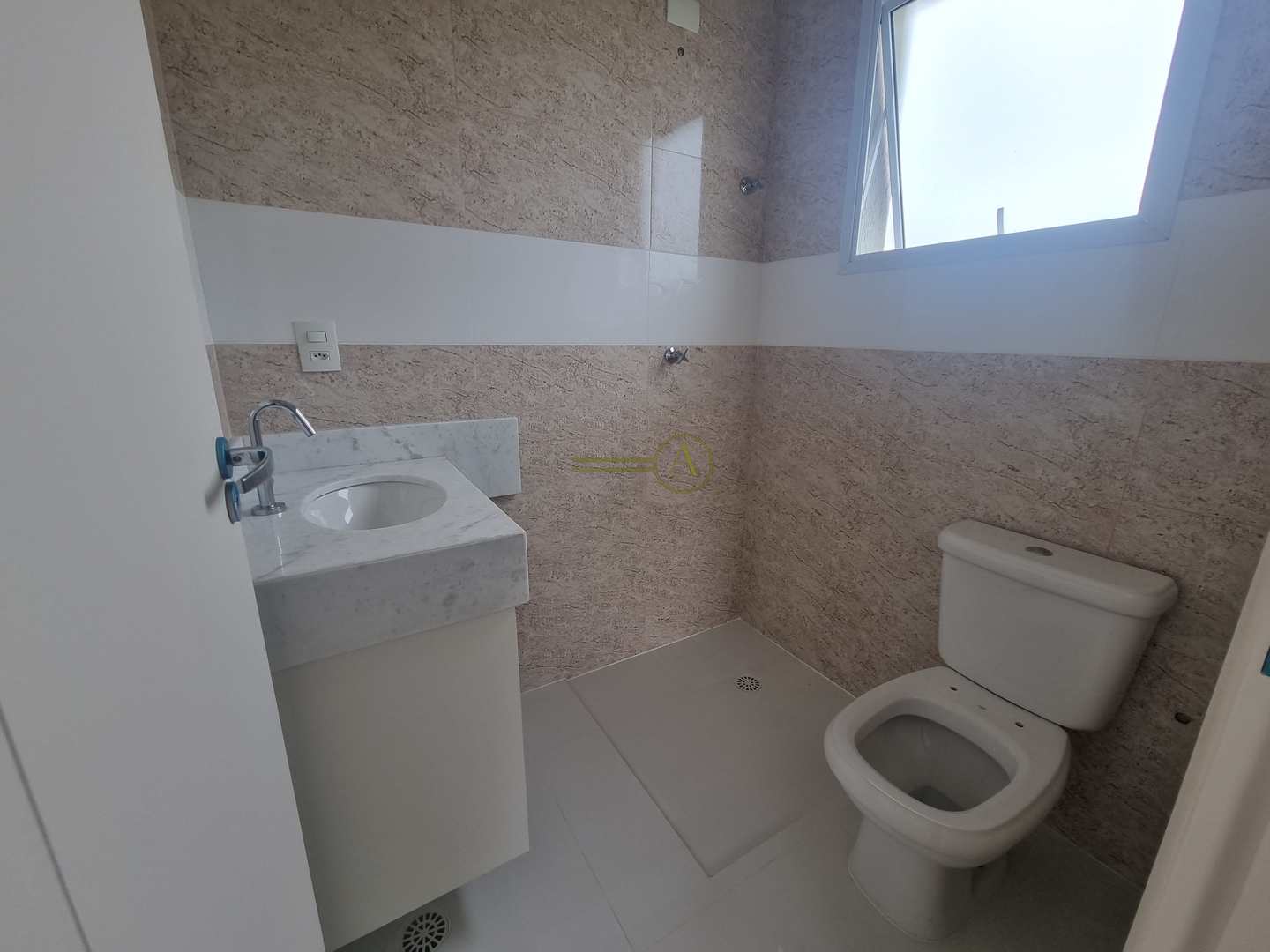 Sobrado à venda com 4 quartos, 250m² - Foto 15