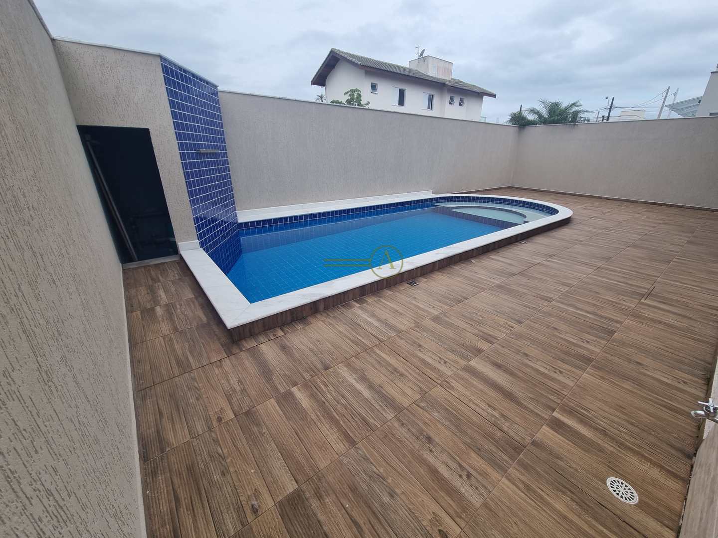 Sobrado à venda com 4 quartos, 250m² - Foto 28