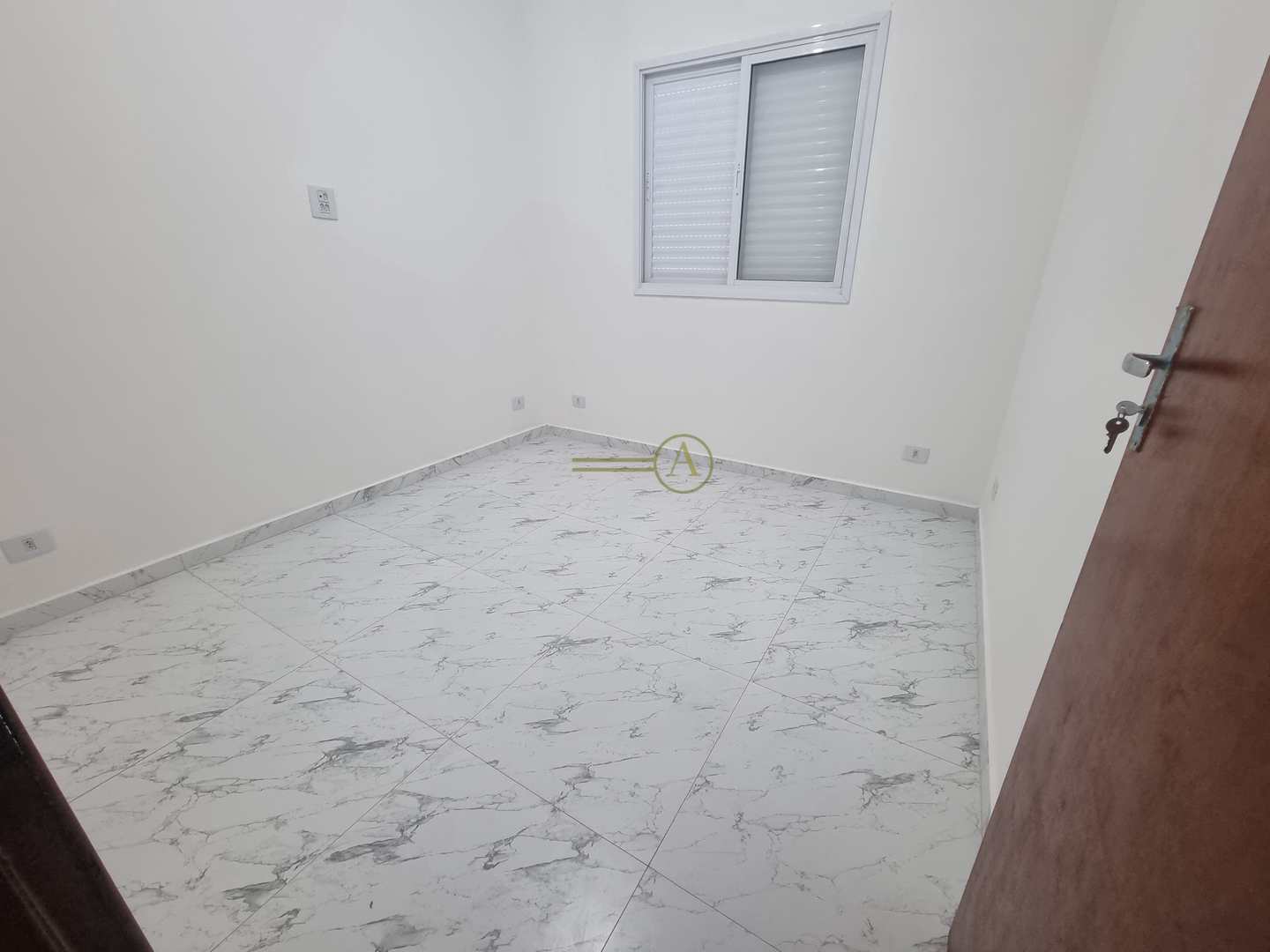 Casa à venda com 2 quartos, 88m² - Foto 7