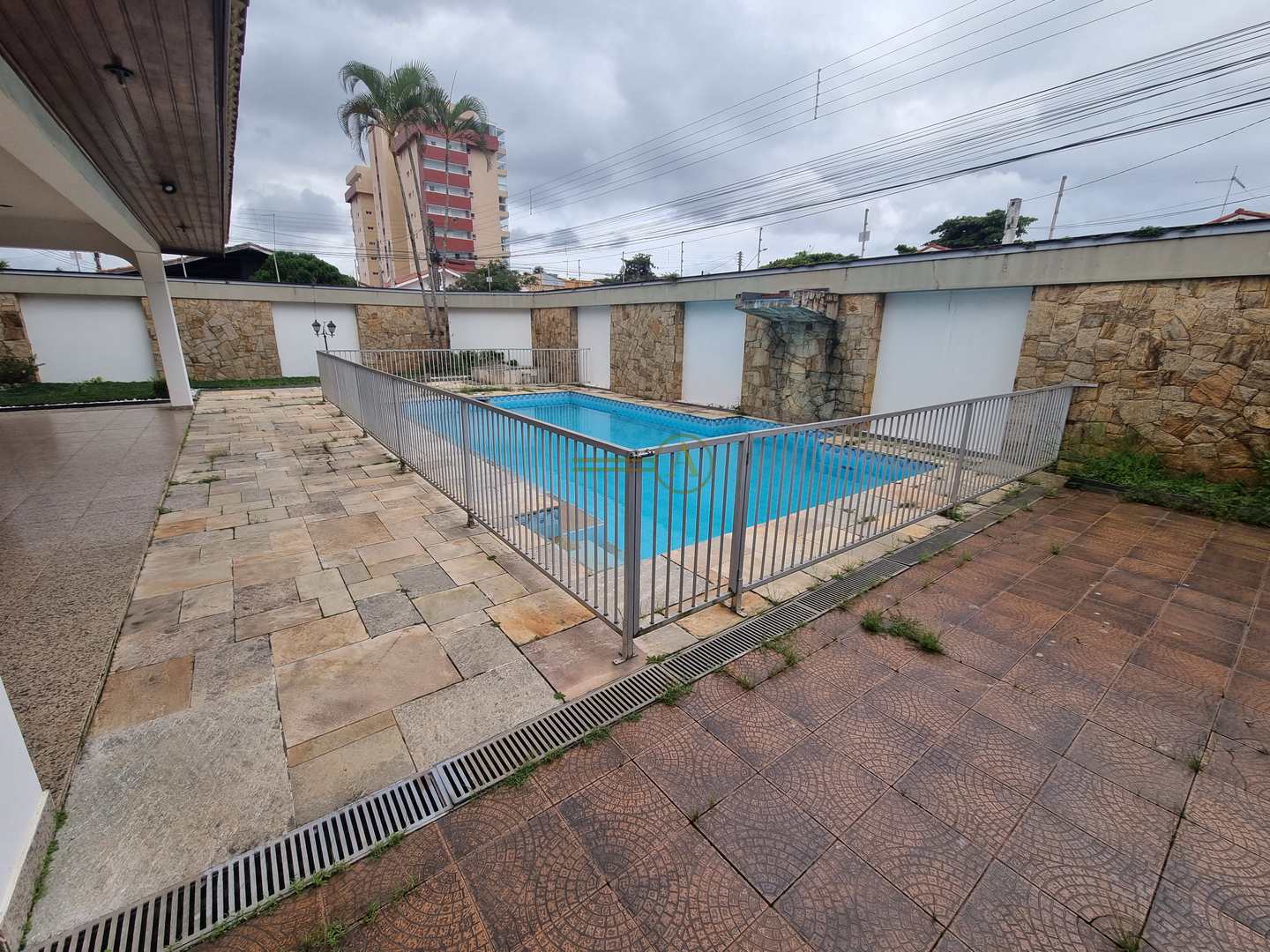 Sobrado à venda com 5 quartos, 420m² - Foto 35