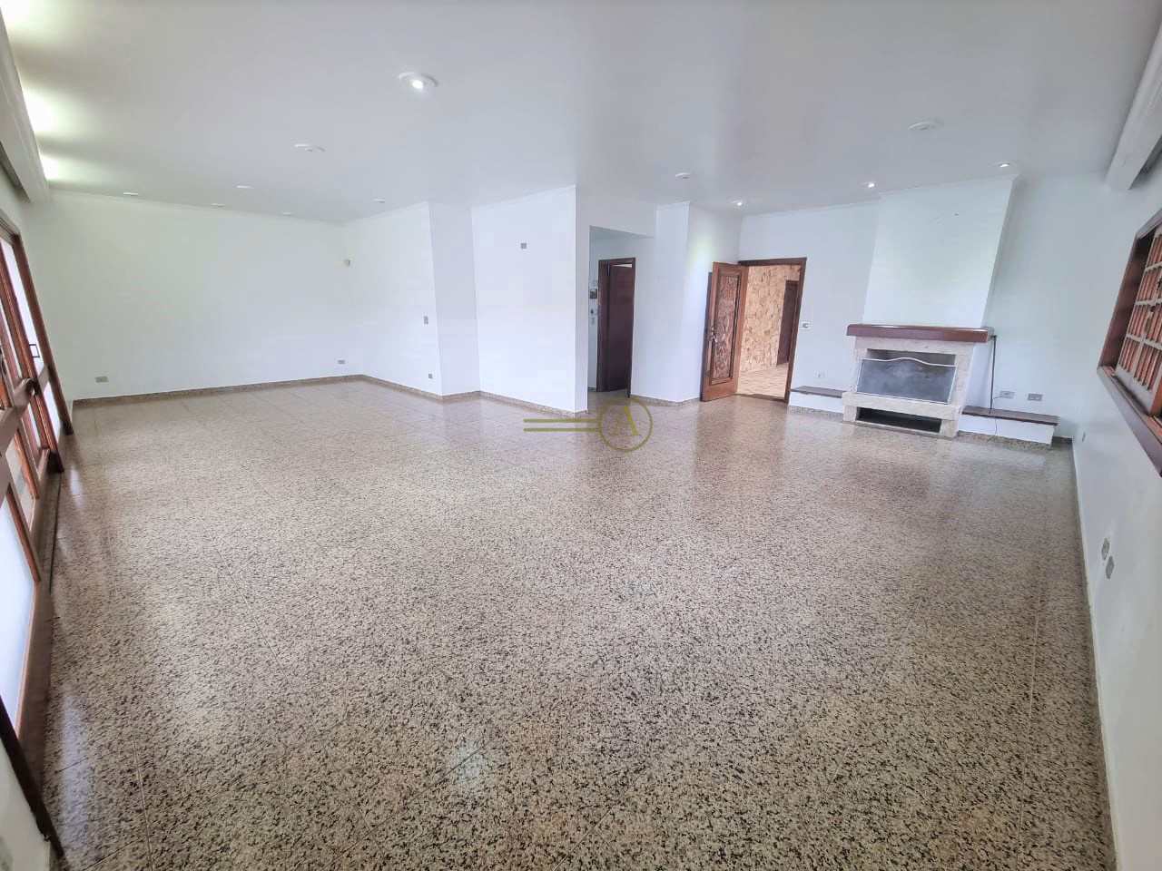 Sobrado à venda com 5 quartos, 420m² - Foto 8