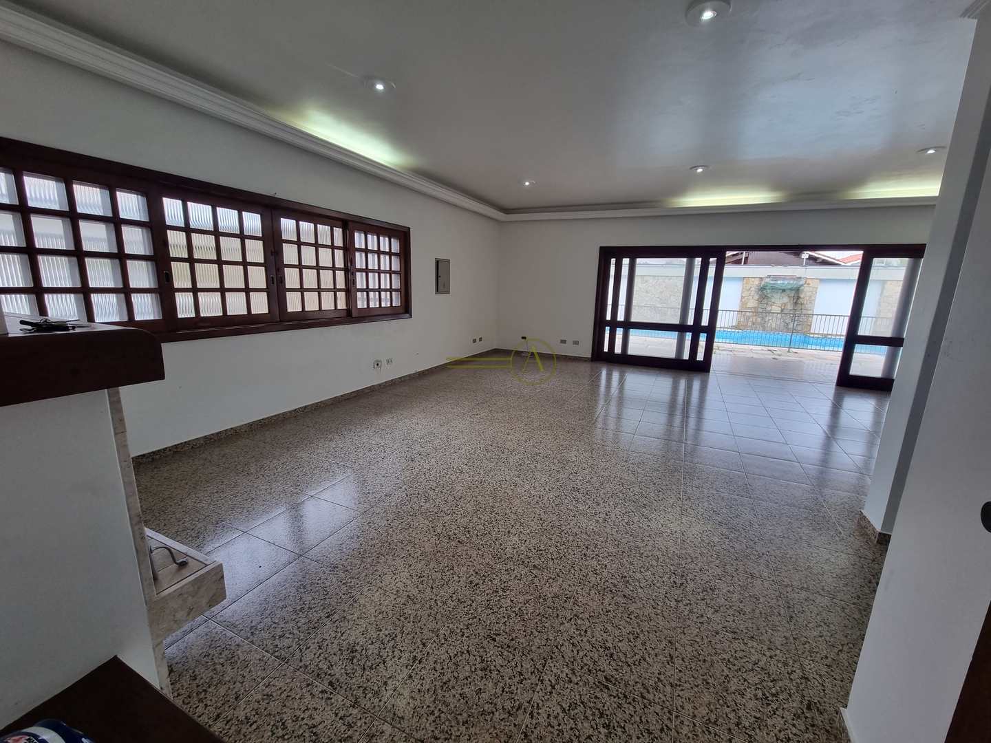 Sobrado à venda com 5 quartos, 420m² - Foto 7