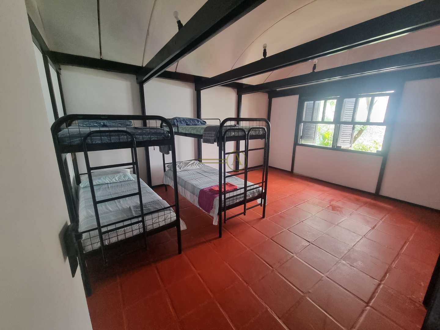 Casa à venda com 4 quartos, 195m² - Foto 14