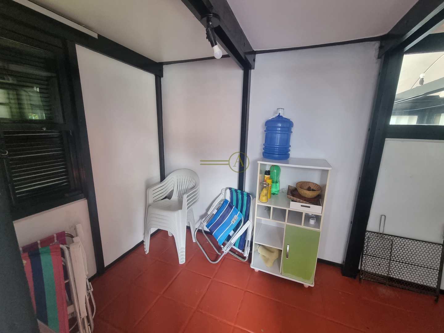 Casa à venda com 4 quartos, 195m² - Foto 4