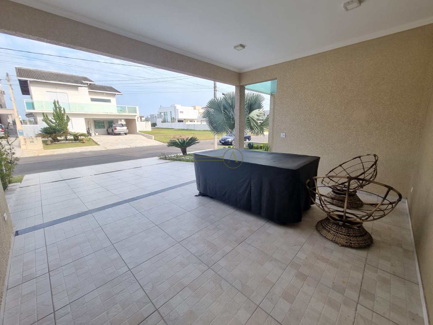 Sobrado à venda com 5 quartos, 258m² - Foto 3