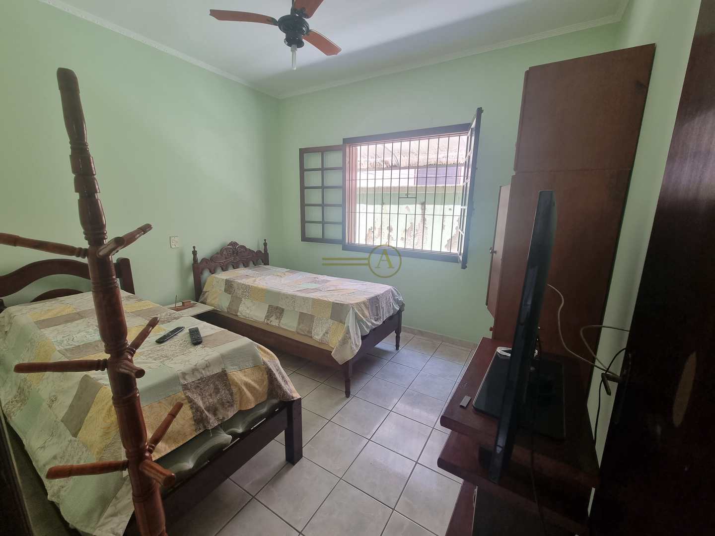 Casa à venda com 4 quartos, 164m² - Foto 7