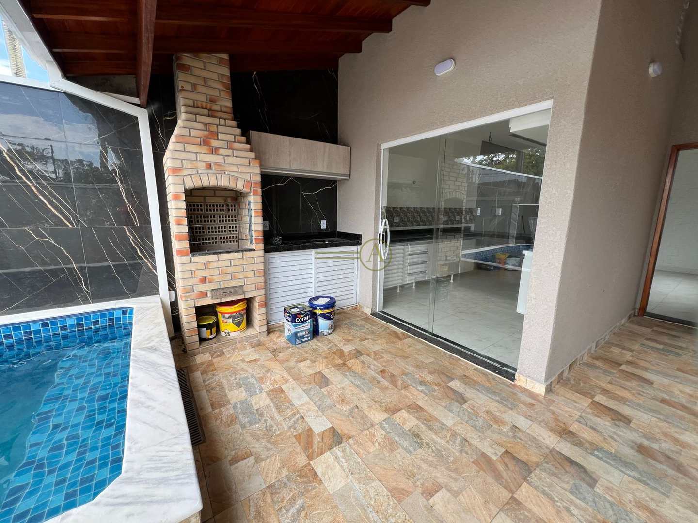 Casa à venda com 3 quartos, 100m² - Foto 14