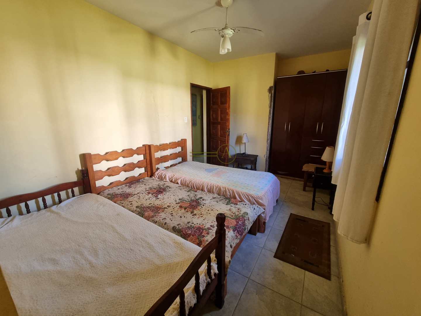 Casa à venda com 4 quartos, 243m² - Foto 16