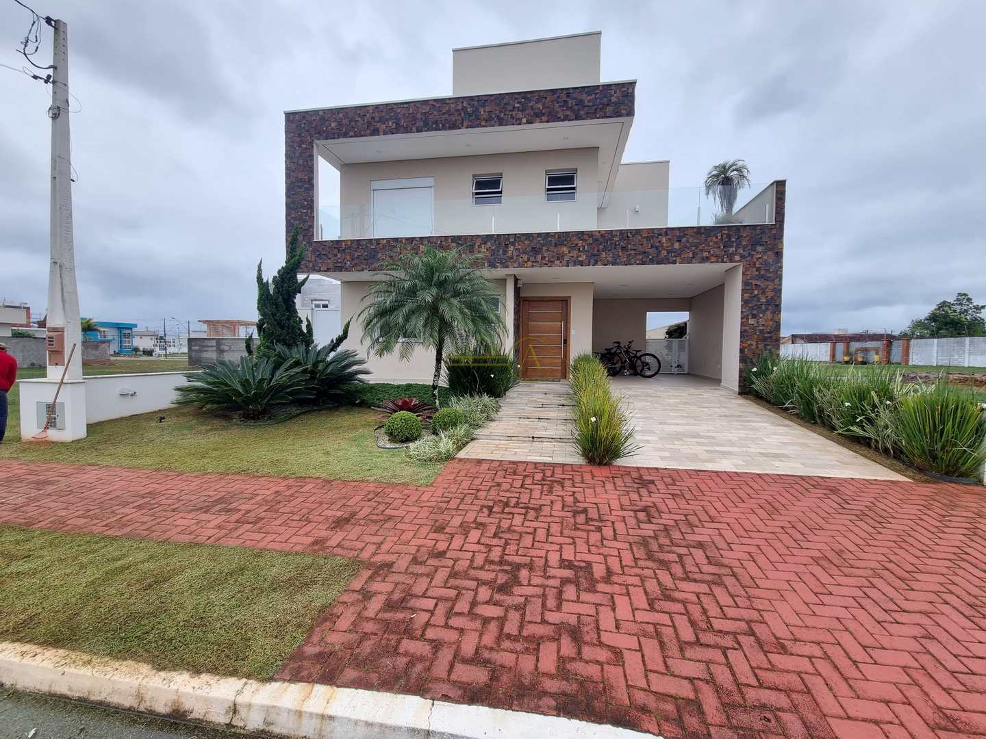 Sobrado à venda com 4 quartos, 218m² - Foto 57