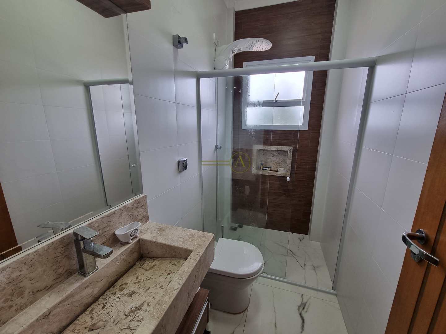 Sobrado à venda com 4 quartos, 218m² - Foto 7