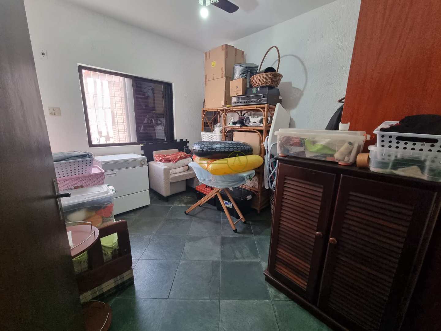 Casa à venda com 6 quartos, 235m² - Foto 25