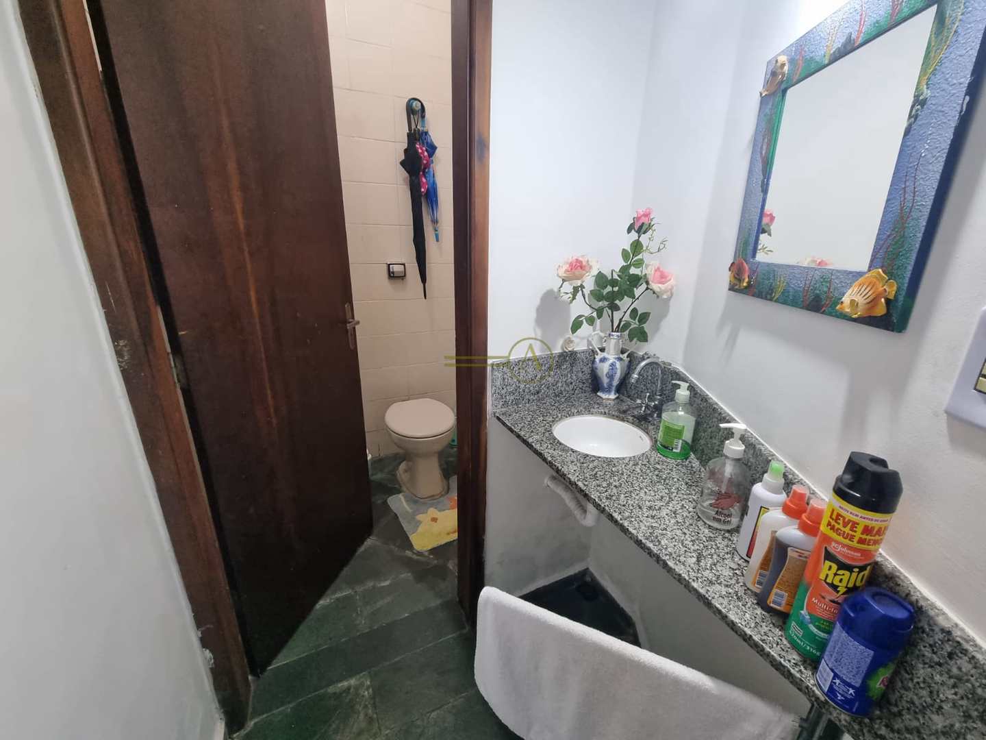 Casa à venda com 6 quartos, 235m² - Foto 13