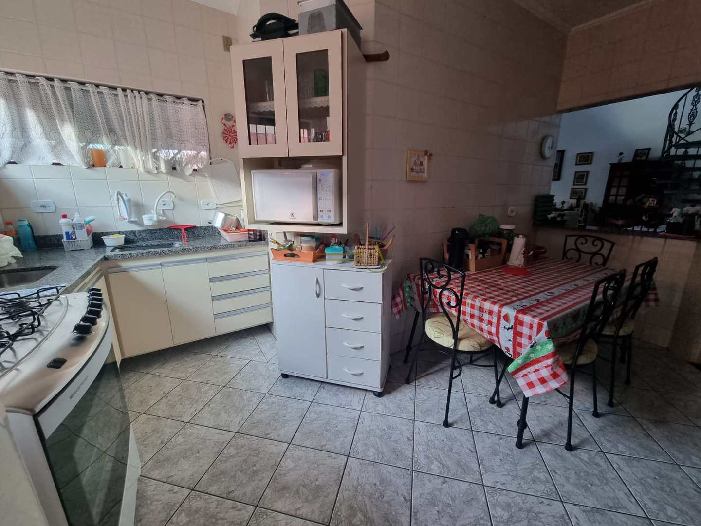 Casa à venda com 6 quartos, 235m² - Foto 5